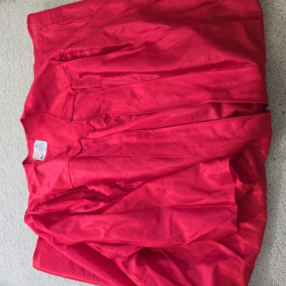 🎓Red Graduation Gown and Cap - Picture 4 of 4
